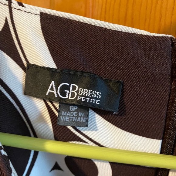 AGP Dress 4P - Picture 2 of 2